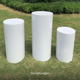 Rent: White Plinth Column Cylinder (Set of 3)
