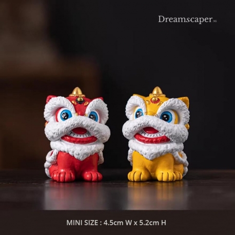 Rent: Cute Mini Lion Sculpture